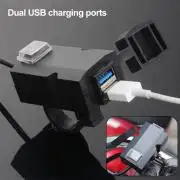 Kisméretű kormányra szerelhető motoros USB QC3 töltő, vízálló, kapcsolóval